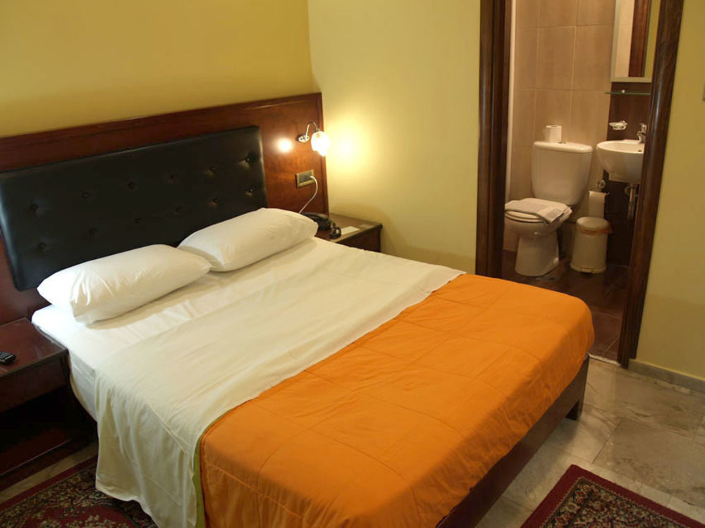 Hotel Filoxenia Ханья Экстерьер фото
